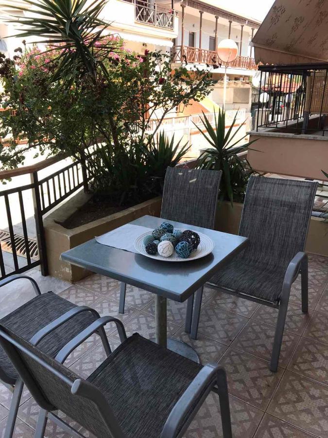 Kostas-Apartment Ierissós Zewnętrze zdjęcie